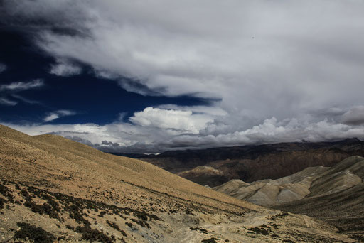 Wolken-Island-Upper-Mustang-J608