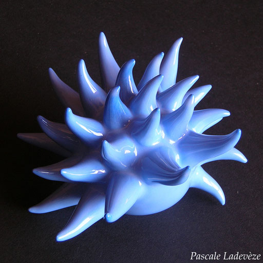 Boule mouvante bleue