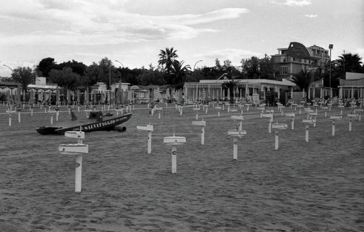 Analog Sparks International Film Photography Awards 2024 ~ Summer End (San Benedetto del Tronto). © Luca Cameli Photographer