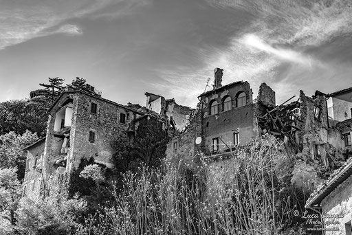 Px3 "State of the World" 2022 ~ Lo Stato Delle Cose: Terremoto Centro Italia 5 Anni Dopo. Arquata del Tronto, zona rossa. © Luca Cameli Photographer
