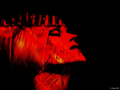 The red face with the crown