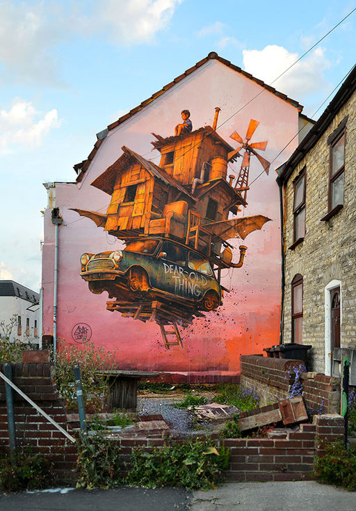 dear old thing mural art fresque wall art Upfest festival streetart graffiti Bristol UK United Kingdom Royaume Uni graffiti art artist graffmatt artist streetart europe urban art painting streetartcities