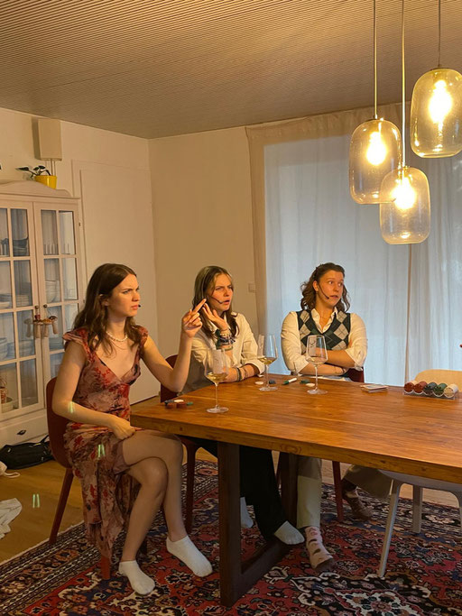 Lea Schmudermaier, Natalie Engel, Nicita Hauser