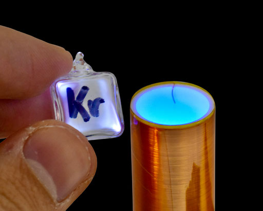 krypton cube, krypton cubes, krypton density cubes, metal density cubes, krypton cube for collection and display, krypton rarefied, krypton ampoules, krypton ionized sample, krypton low pressure