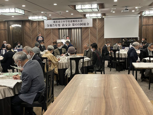そして、特別委員会報告へと続き、規約委員会、活動活性化委員会から報告がありました。