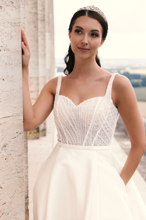 Brautkleid Catharina aus der Amo & Luv Emmerling Kollektion 2026