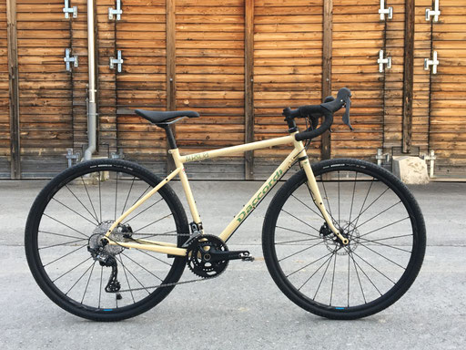 Daccordi Aurelia / 2022 / Handmade in Italien / wie abgebildet CHF 3'890.00