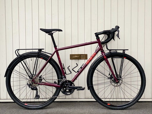 Genesis Croix de Fer 30 /2024 / ab CHF 2'899.00 / wie abgebildet CHF 3'385.00