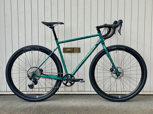 Genesis Croix de Fer 40 / 2025 / CHF 3'199.00 /