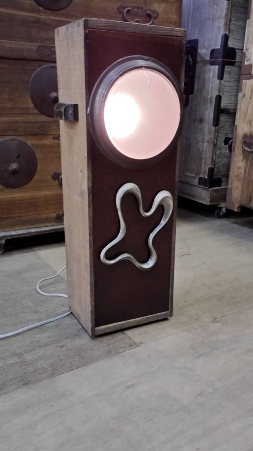 Antique lamp stand