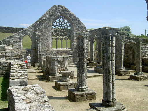 Chap. Languidou bei Plovan. Besterhaltene Steinrosette des Finistere