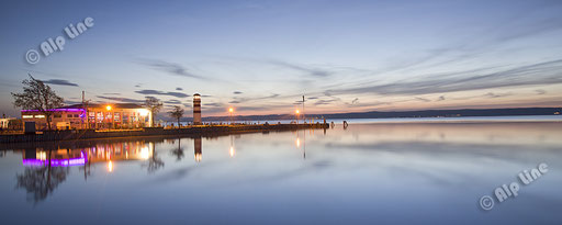 Sonnenuntergang in Podersdorf am Neusiedlersee im Burgenland. Panoramafoto © Ofner