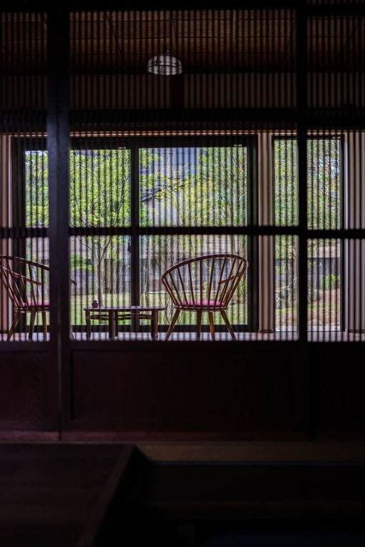 ウォールナット フローリング  一棟貸切りの宿　岩室久元 アンドウッド andwood