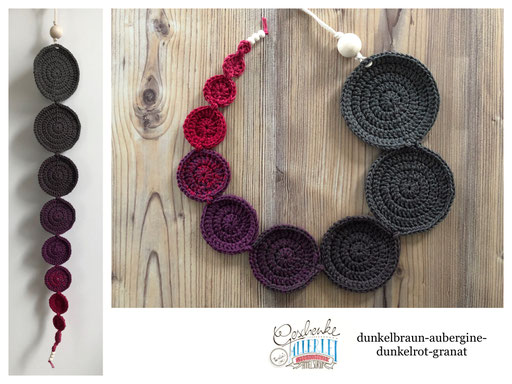 gehäkelte Muttermund-Schablonen - dunkelbraun, aubergine, dunkelrot, granat