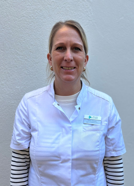 Tamara Thiessen, Pharma Assistentin EFZ, Wareneingang, Dosiersysteme, Kundenberatung