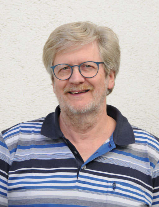 Dr. sc. nat. Kurt Huber, Eidg. dipl. Apotheker ETH FPH, Stv. Geschäftsführer,  Personalwesen, Unternehmensentwicklung