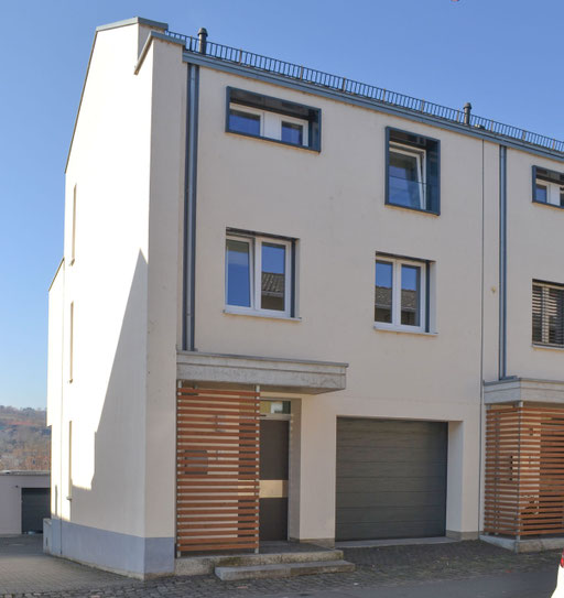 Planungsteam Augustyn | Neubau von drei Reihenhäusern | Ingelheim