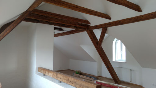 Holzbalken