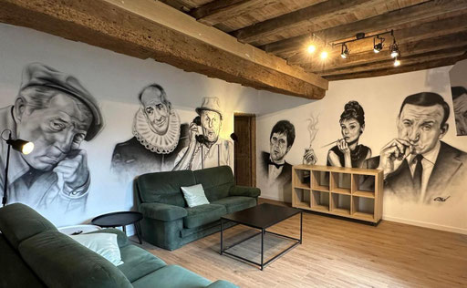 fresque portrait (célébre, acteur, cinéma) pour gîte, hôtel, chambre d'hôte à Marcenay , Thibaud Coron