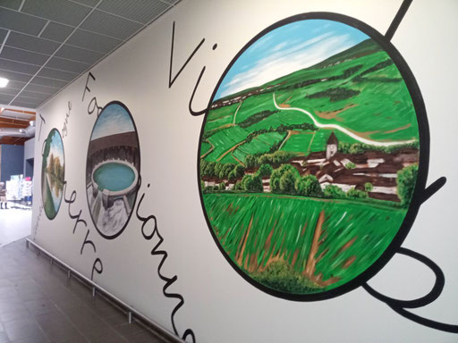 peinture fresque représentant des paysages locaux (fosse dionne ...) pour Leclerc à Tonnerre par Coron Thibaud
