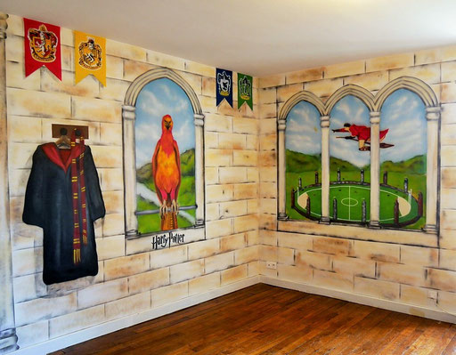 fresque représentant l'univers d'Harry Potter à Pursly-sur-Ource par Coron Thibaud 