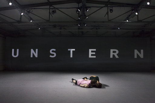 Unstern - by Moritz Ostruschnjak, Schwere Reiter, München, dancers: Antoine Roux-Briffaud, Lazare Huet; photo: Jubal Battisti