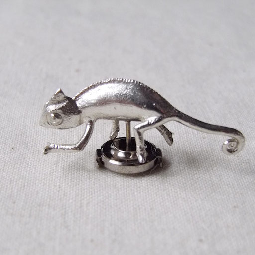 YUJI ISHII　chameleon pins