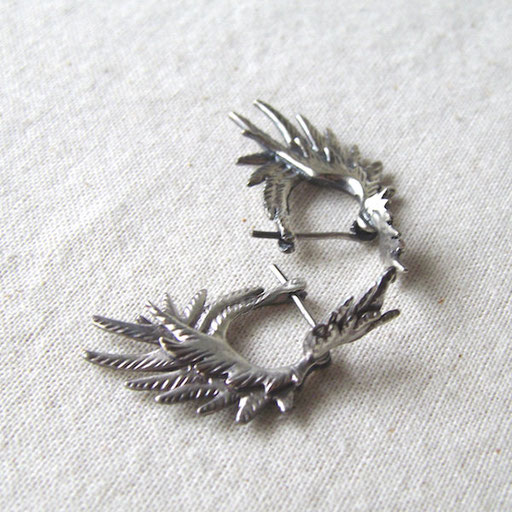監　翼（シルバー）　ピアス