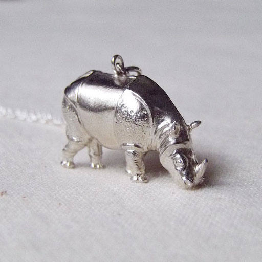 YUJI ISHII　rhinoceros pendant