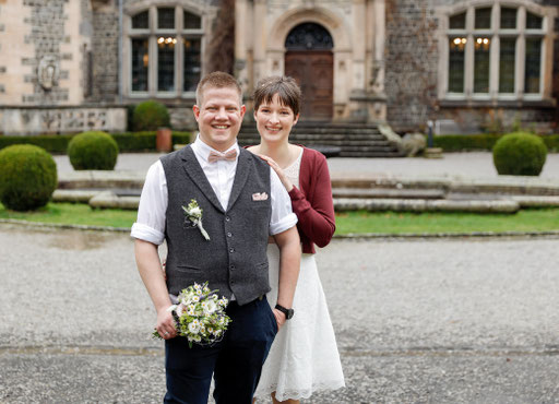 Hochzeitsfotografie: Brautpaar in Rauischholzhausen