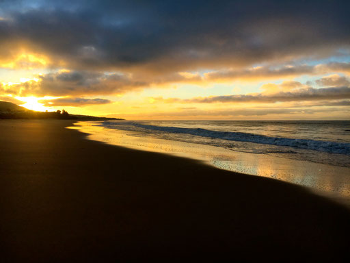 Sunrise am Playa de Bologna