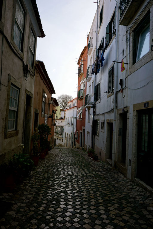 Alfama ist eines der ältesten Stadtviertel von Lissabon 