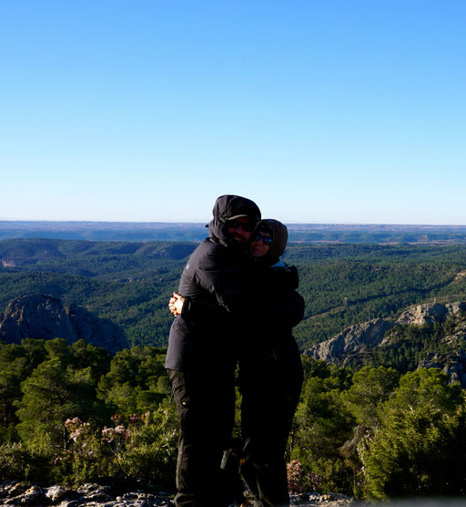 wärmende Umarmung am Mirador.......windig und kalt