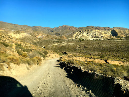 Tabernas Piste zum Stellplatz