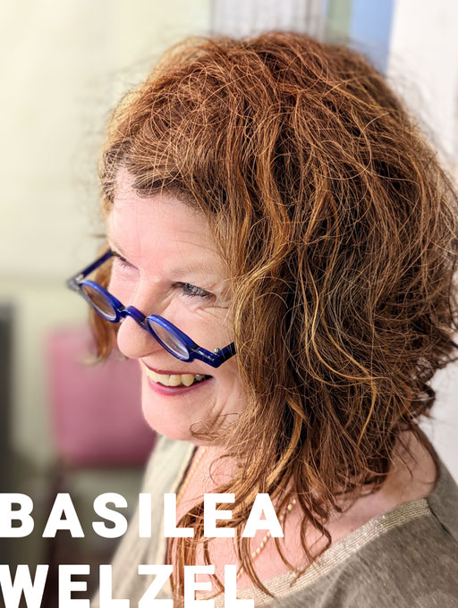 BASILEA WELZEL . Schmuck l Malerei l Objekte
