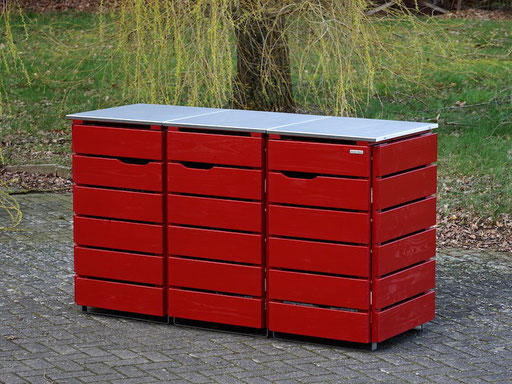 3er Mülltonnenbox / Mülltonnenverkleidung 240 L mit Edelstahl - Deckel, Oberfläche: Nordisch Rot (RAL 3011)