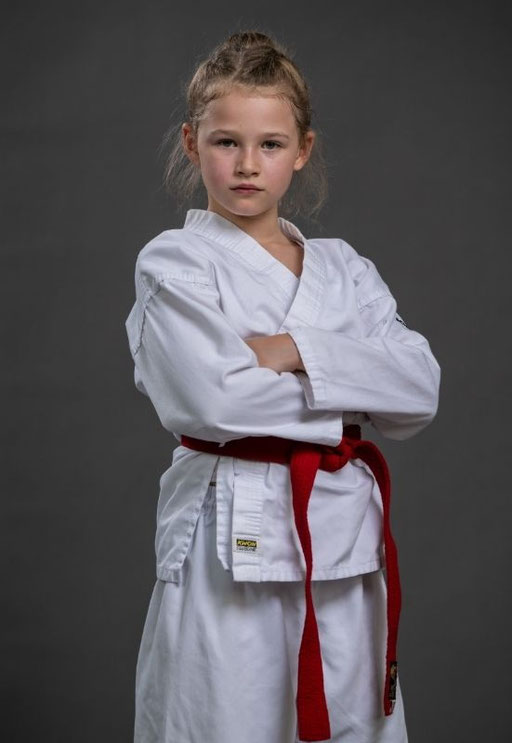 Karatemädchen Karate-Schule Zerbst