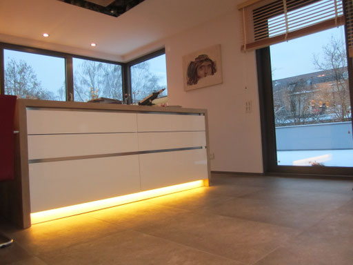 LED Lichtkontur Küche