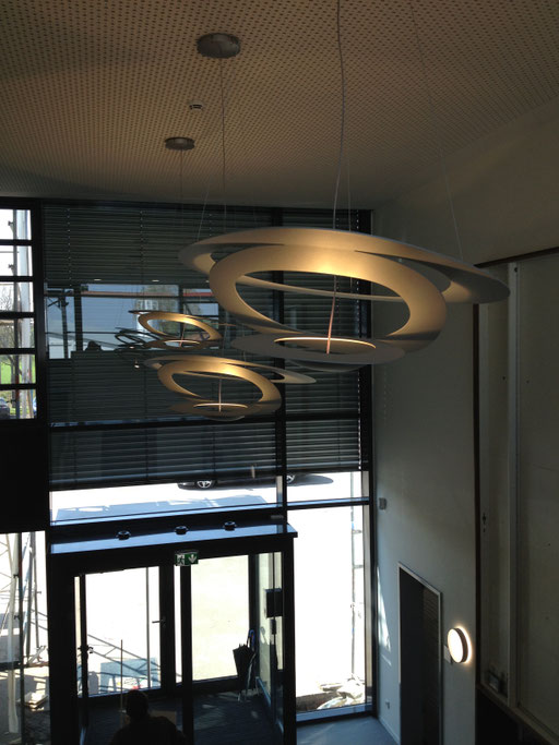 Foyer Artemide Pirce
