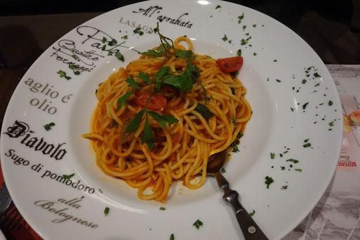 Arrabbiata mit Spaghetti