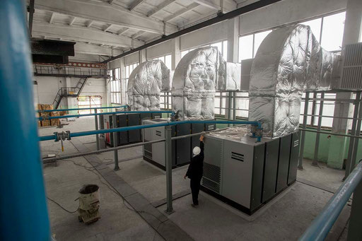 Nicolay Kuzmin, CEO of the Klyuchevsky Ferroalloys Plant (KFP), walks trough the KFP room of new Air-Compressors, constructed as a result of collaboration of UCEE and KFP under the RUSEFF program (Russian Sustainable Energy Financing Facility) in 2008.