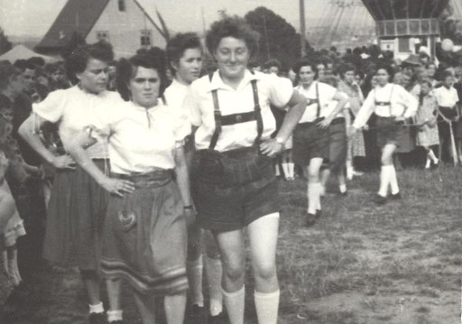 Wünschendorf Erzgebirge Schulfest 1952 Foto: v. B.Stein