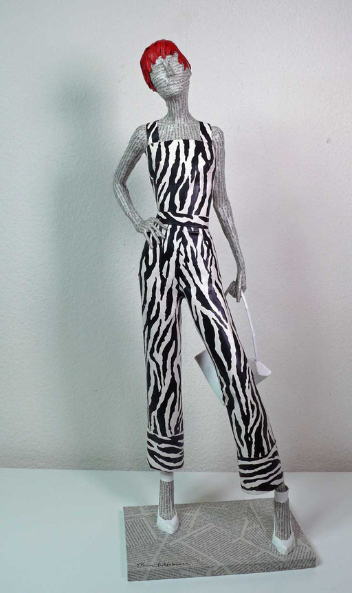 Elena Lichtsteiner. Overall; 2025; ca. 70 cm