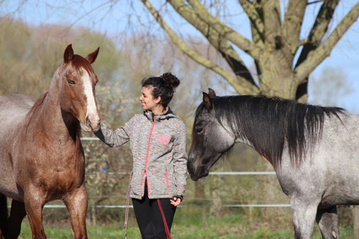Frosty mit ihrer zweijährigen Tochter Elisa