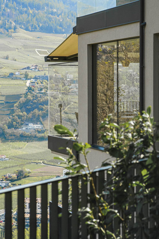 Conservatory and terrace at VINEA Suites & Apartments, South Tyrol