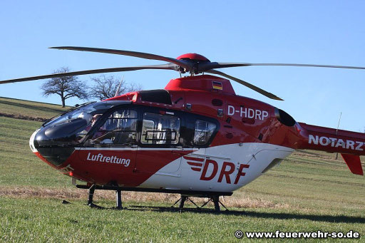 Rettungshubschrauber Christoph 11 an der Einsatzstelle