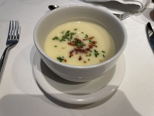 2. Vorspeise: Kartoffel-Cremesuppe