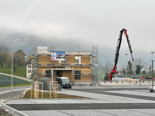 Dank der Bauweise mit Holzelementen war das Pfadihus in wenigen Tagen aufgerichtet