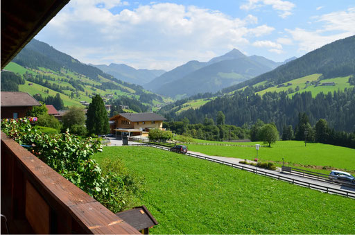Ausblick Südbalkone Fürstenhäusl