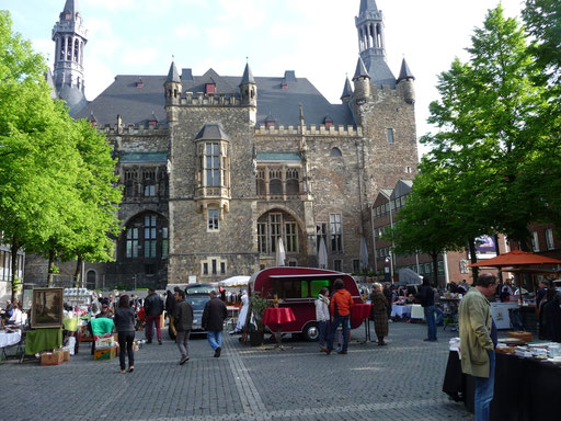 Trödelmarkt Aachen Altstadt - ein sehr schöner Platz!